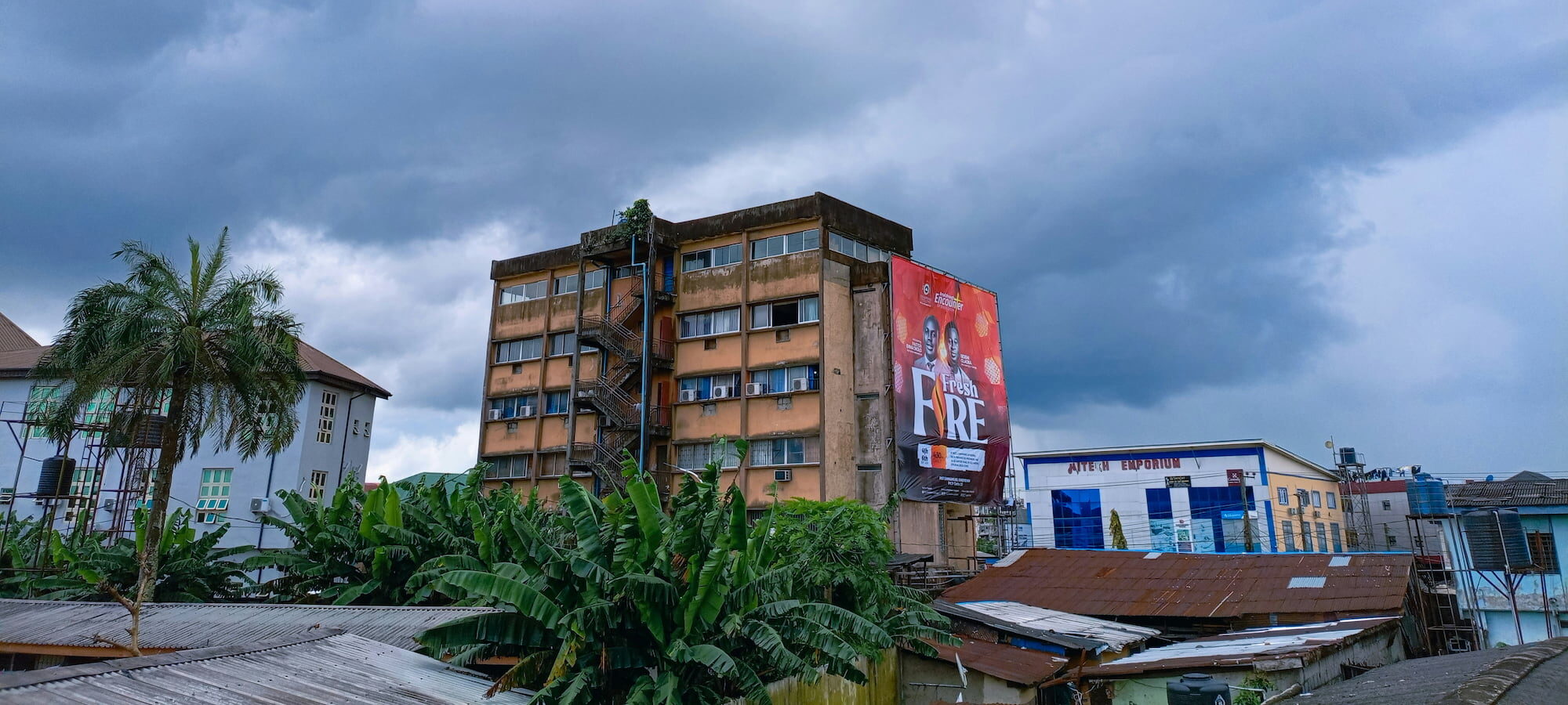 Large-scale flood hazard assessment